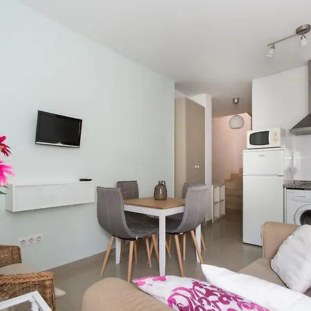 Apartamentos San Lorenzo Seville Exterior photo